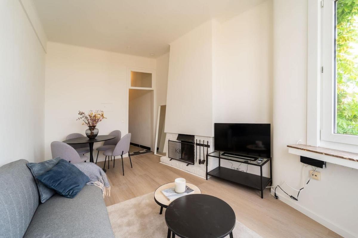 Charming For 3 In The Heart Of Appartement